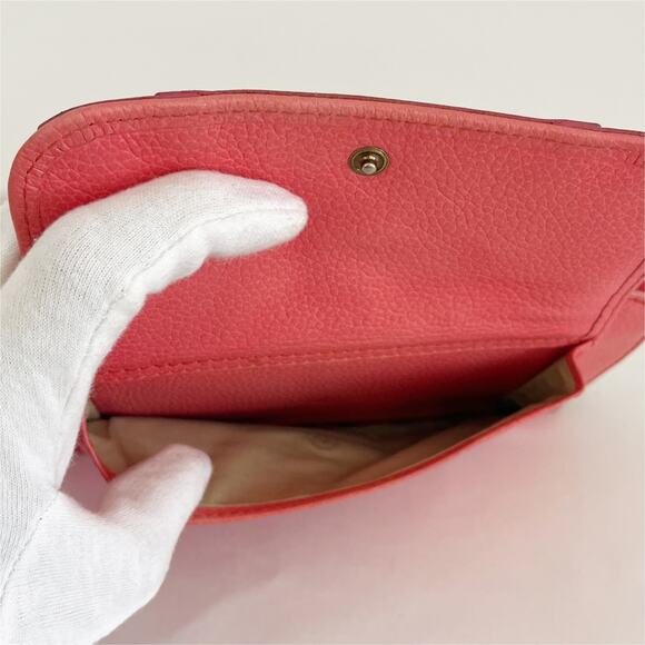 CHLOE Leather Wallet Zip Around Salmon Color - Picture 5 of 11